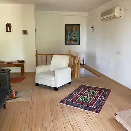 Holiday home Mulberry House
